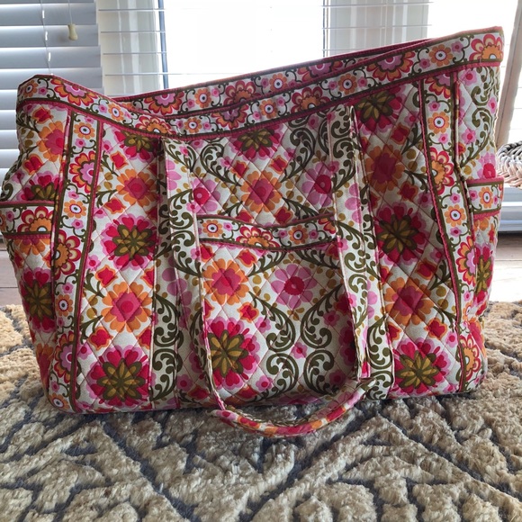 Vera Bradley Handbags - Vera Bradley Weekender